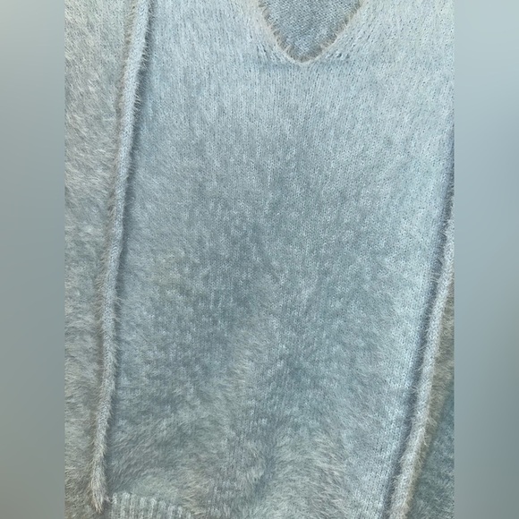 Chelsea & Violet Light Blue Sweater Cropped Fuzzy Soft Hoodie | size Small - Picture 4 of 6